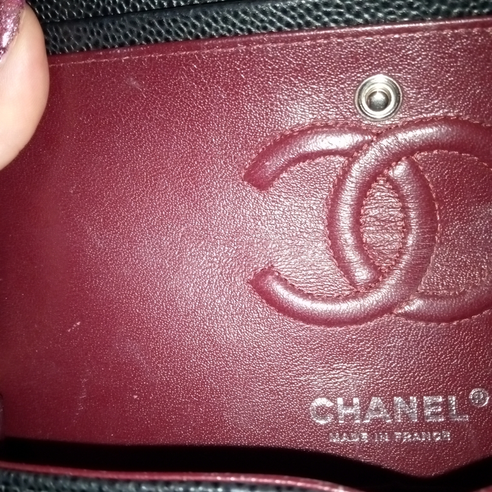 Authentic chanel bag - Picture 5 of 13